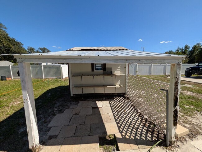 Building Photo - 18911 Panther Ps