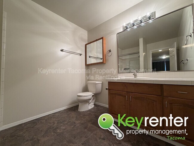 Building Photo - 3201 Pacific Ave