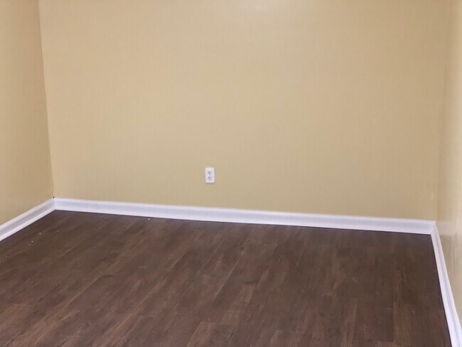 Building Photo - 5521 Wheeler St