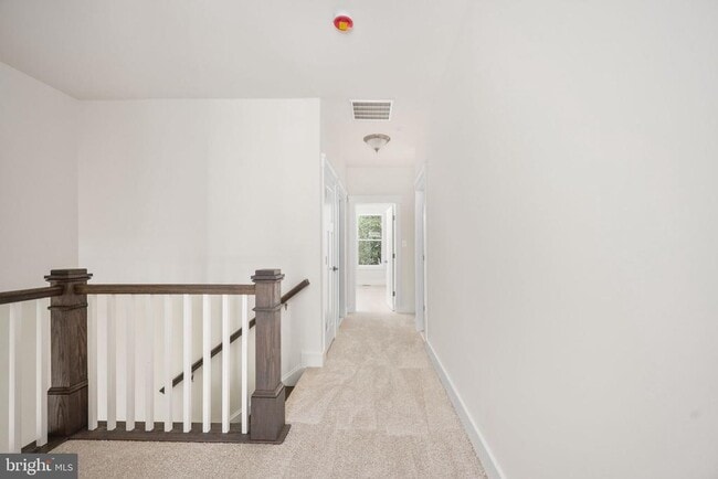 Building Photo - 354 Evermore Ln