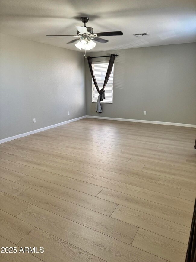 Building Photo - 4057 E Nunneley Rd