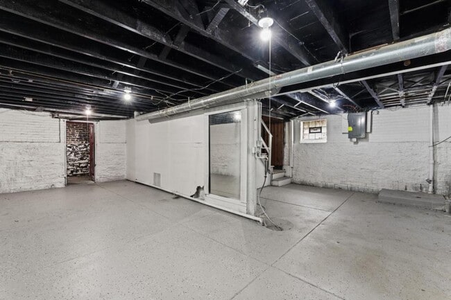 Building Photo - 7241 St Andrews Pl