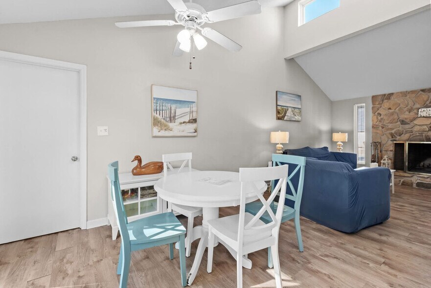 Building Photo - 505 Plantation Dr