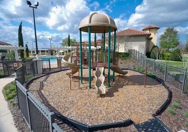 Building Photo - 3720 Messina Dr