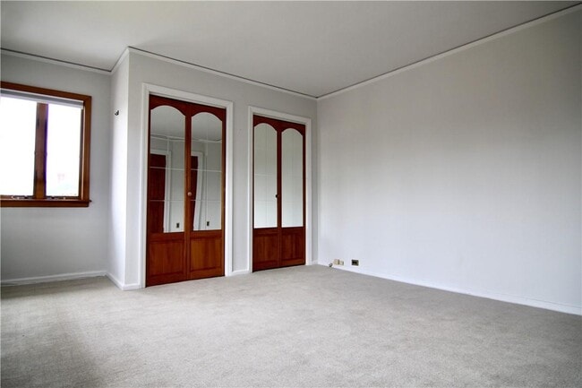 Building Photo - 8 Kilmer Rd