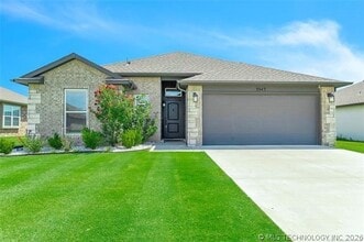 Building Photo - 3943 S 149th E Ave