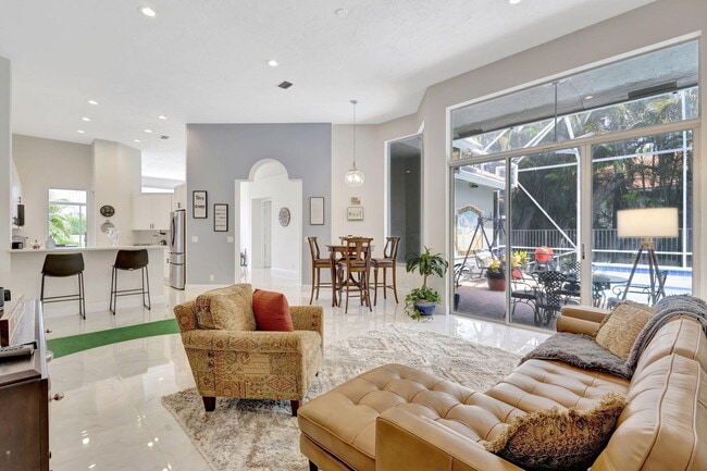 Building Photo - 10891 Fairmont Village Dr