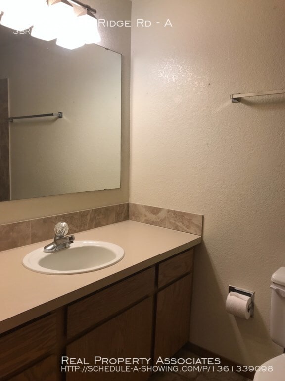 Building Photo - 7200 Lower Ridge Rd