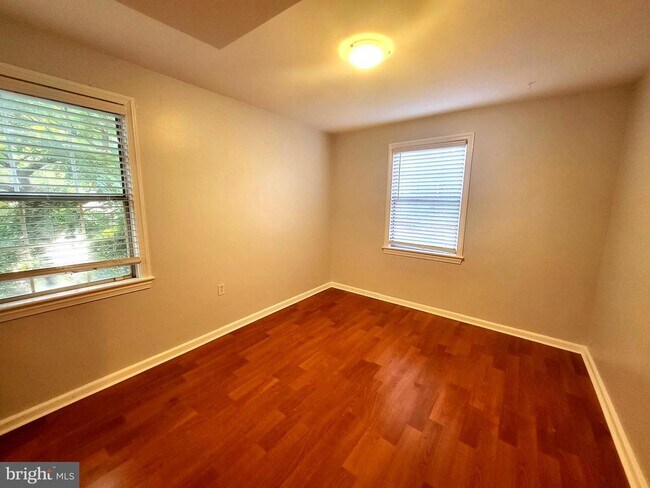 Building Photo - 1203 Belle View Blvd