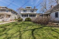 Building Photo - 606 W White St