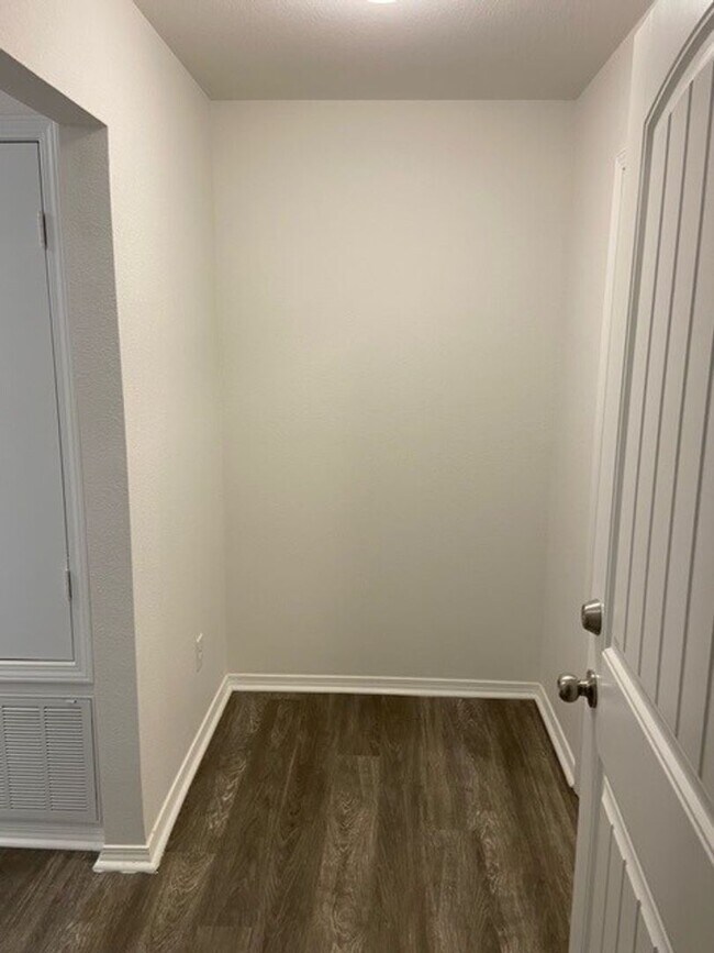 Building Photo - PRE-LEASING NOW!! Beautiful Three Bedroom | Two Bathroom Home in Maumelle!