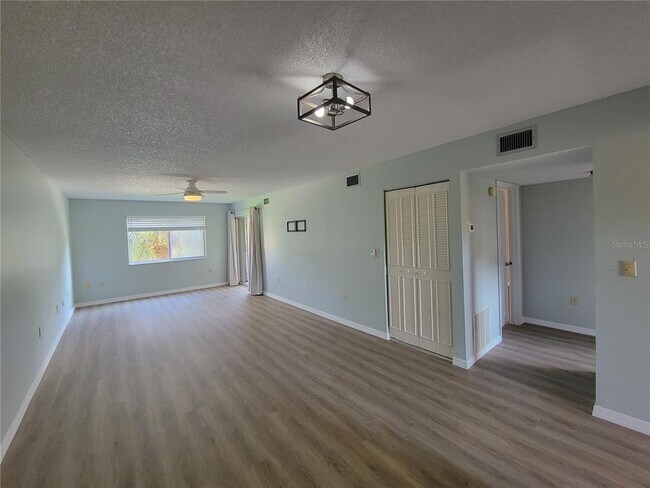 Building Photo - 90 S Highland Ave