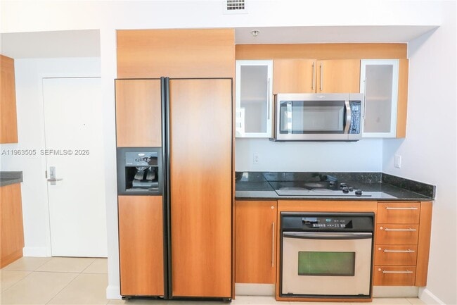 Building Photo - 335 S Biscayne Blvd