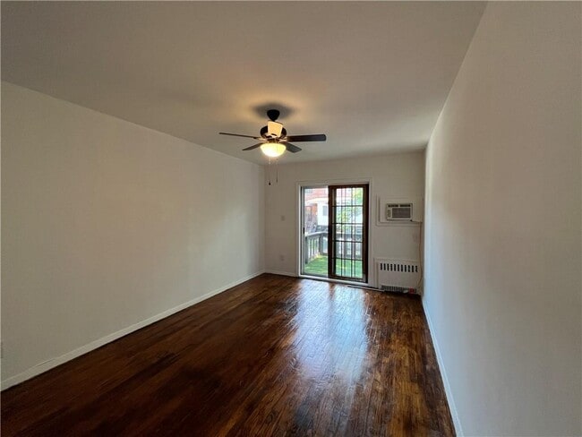 Building Photo - 2077 E 54th St