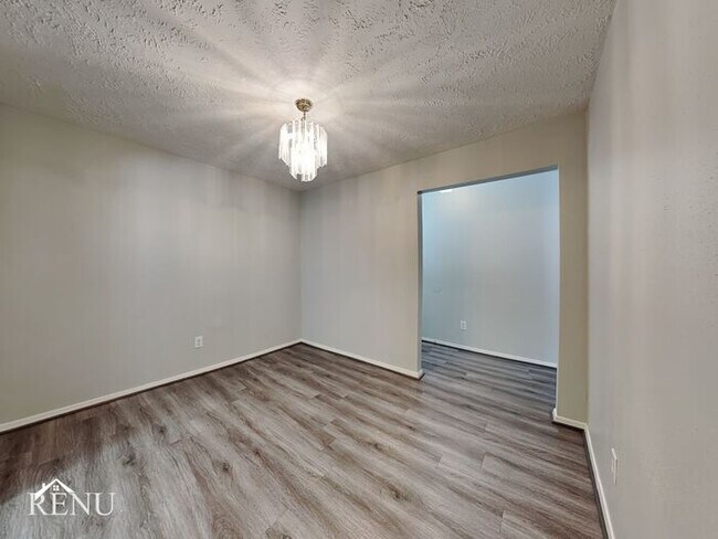 Building Photo - 6918 Rockergate Dr