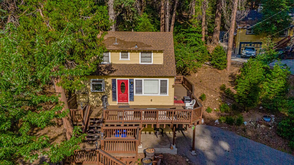 Building Photo - 883 Kuffel Canyon Rd