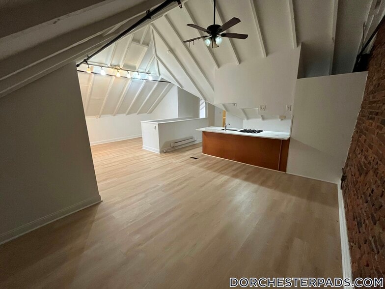 Building Photo - 402 Neponset Ave