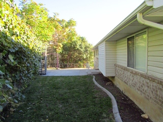 Building Photo - 713 S 1680 E