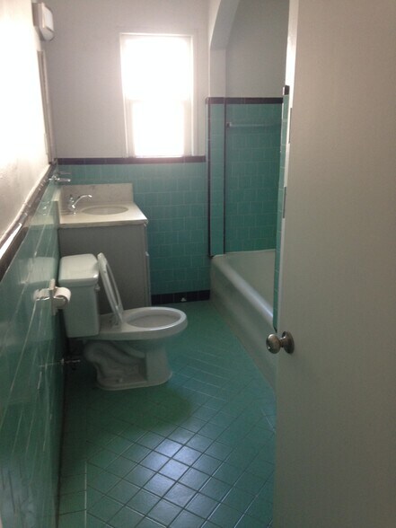 Building Photo - 244 W 49th St