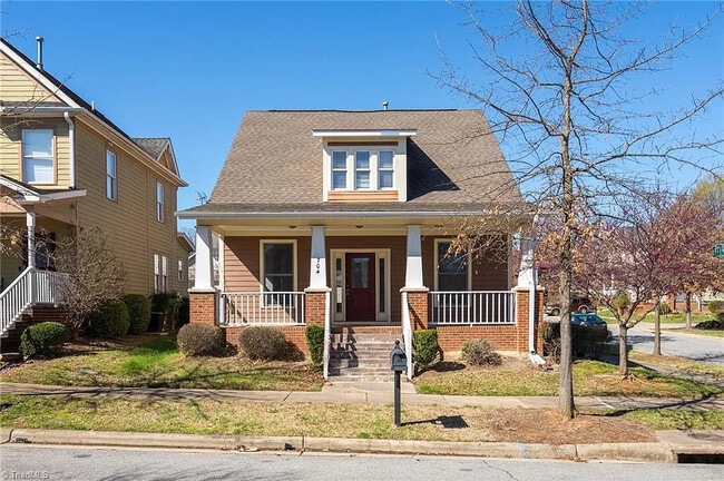 Building Photo - 704 Integrity Oaks Dr