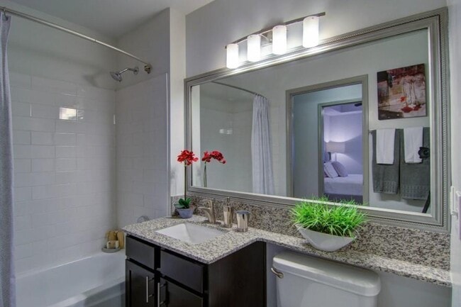 Building Photo - 1970 Peachford Rd