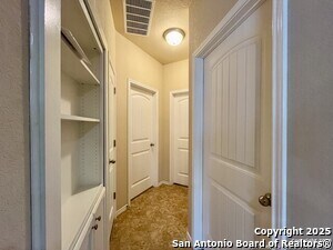 Building Photo - 8406 Loska Grn