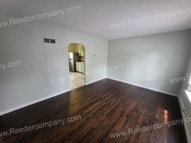 Building Photo - 3317 173rd St