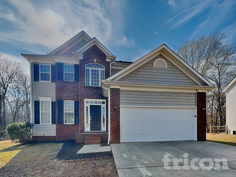 Building Photo - 14532 John Beck Dr