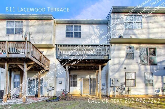 Building Photo - 811 Lacewood Terrace