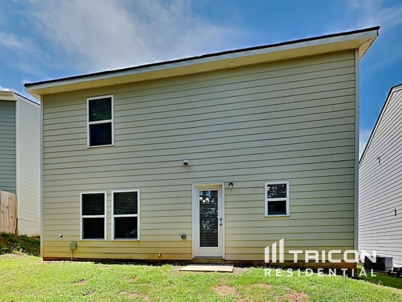 Building Photo - 341 Freeman Cir