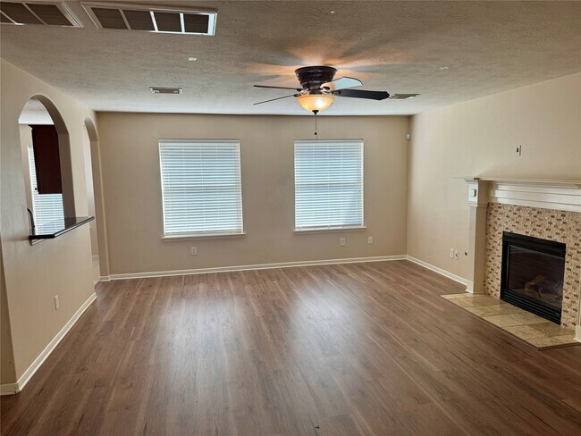 Building Photo - 2311 Slate Ridge Ln