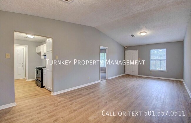 Building Photo - 3308 Holt St