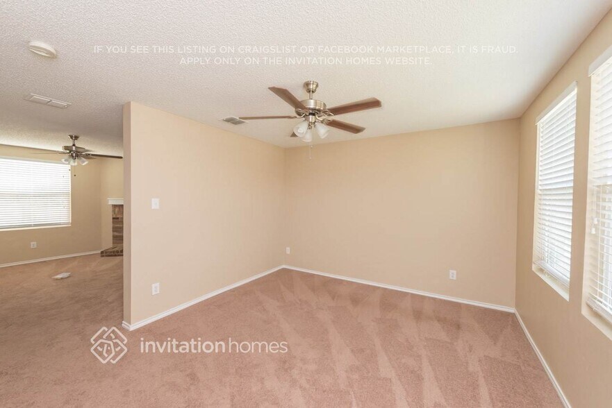 Building Photo - 3450 Post Oak Dr