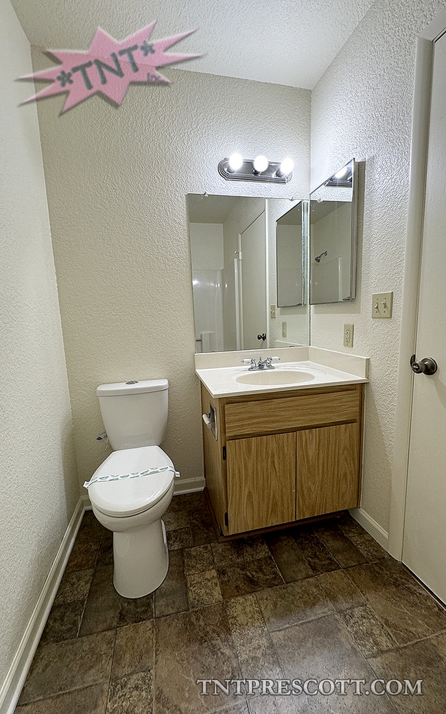 Building Photo - Condo in Montana Terrace HOA