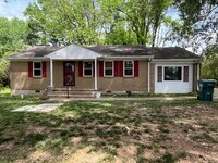 Building Photo - Renovated 3 Bedroom 1.5 Bath Home for Rent!