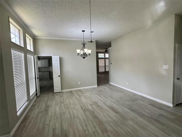 Building Photo - 711 Cottonwood Bend Dr