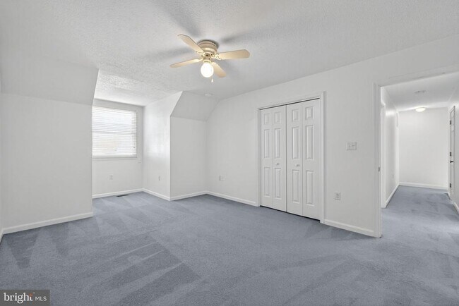 Building Photo - 1984 Cidermill Ln