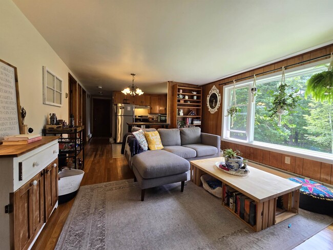 Building Photo - 101 Range Rd