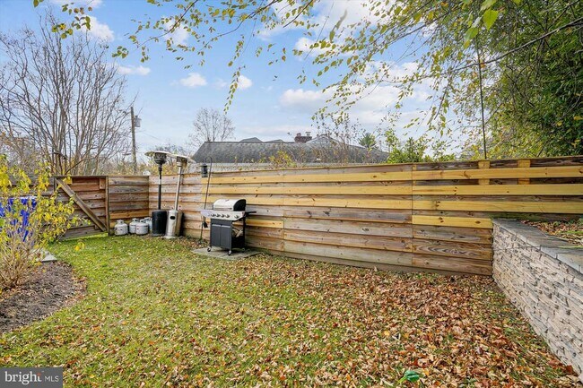 Building Photo - 4110 Edgevale Ct