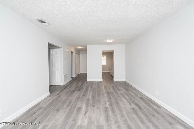 Building Photo - 4479 Barna Ave