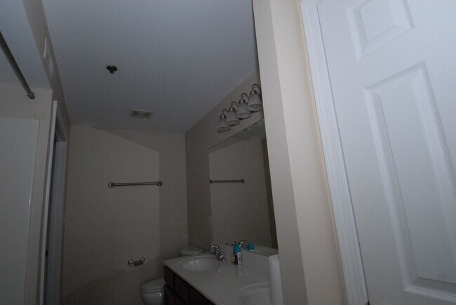 Building Photo - O'Fallon/Wentzville/Lake St Louis Area