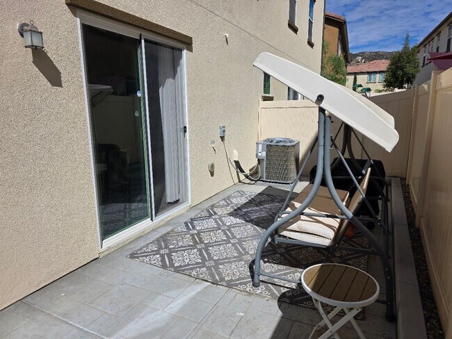 Building Photo - Murrieta 4 Bedroom Townhome with Solar in ...