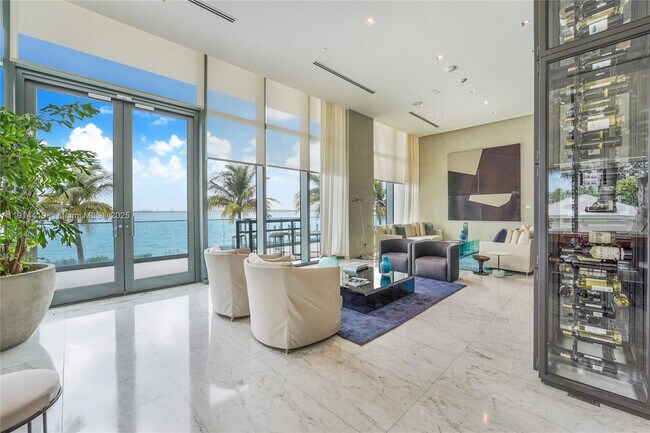 Building Photo - 3131 NE 7th Ave