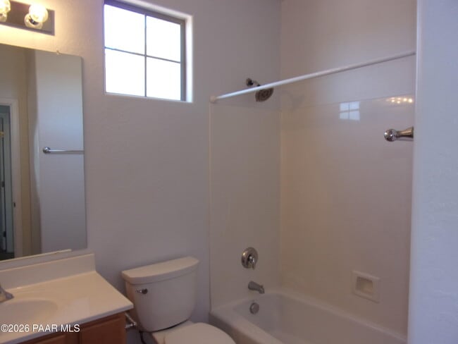 Building Photo - 7239 Barefoot Ln
