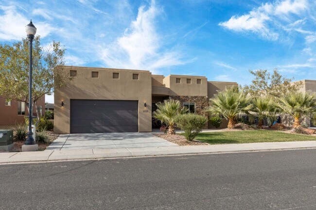 Building Photo - 3252 S 4900 W
