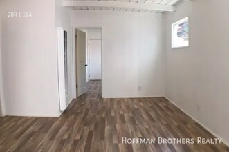 Building Photo - 1018 3rd St