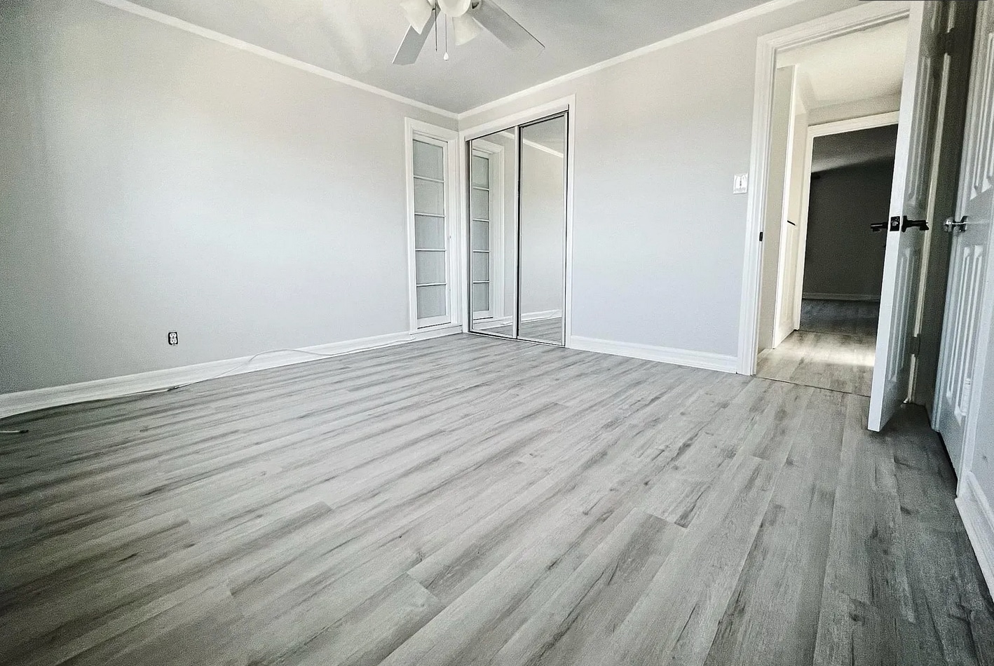 Building Photo - 25612 Lucille Ave