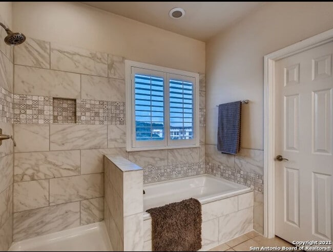 Building Photo - 7223 Washita Way
