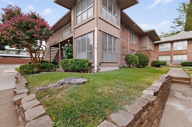 Building Photo - 10530 Stone Canyon Rd