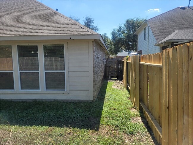 Building Photo - 1226 Collier Point Ln